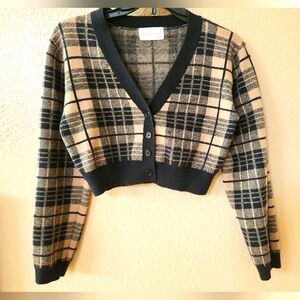 May Berries Cropped Sweater Size M